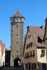Rothenburg ob der Tauber, Germany: The Roeder Gate and Roeder Tower