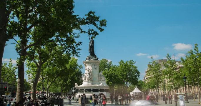 Place de la r&eacute;publique in Paris, France. 4K DCI Hyperlapse 