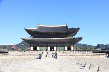 Gyeongbokgung Palace in Seoul, South Korea. Writing on the building: Geunjeongjeon Hall