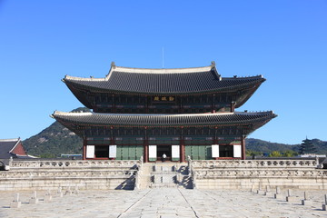 Gyeongbokgung Palace in Seoul, South Korea. Writing on the building: Geunjeongjeon Hall