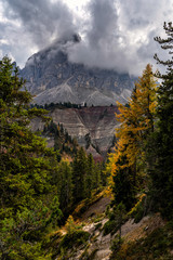 Obraz premium Colorful scenic view of majestic Dolomites mountains in Italian Alps.
