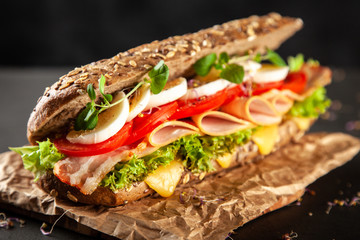 Classic BLT sandwiches