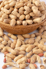 shelled peanuts
