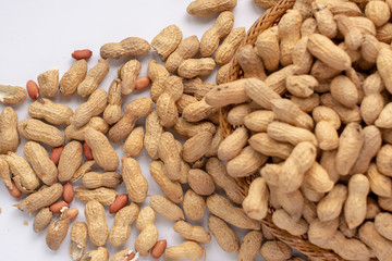shelled peanuts