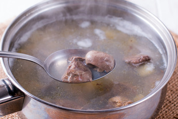 Add the liver to the pan