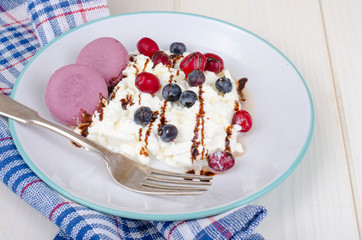 Homemade cottage cheese with berries