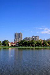 Fototapeta na wymiar city scenery in the North River Park