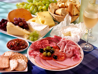 DELICATESSEN