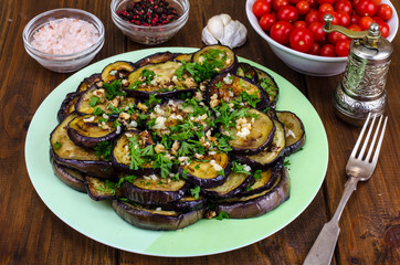 Roasted eggplant with garlic and walnut