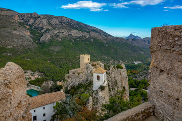 Obraz premium Old castle build in 11th century in Guadalest Spain