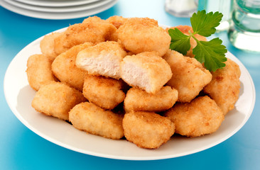 CHICKEN NUGGETS