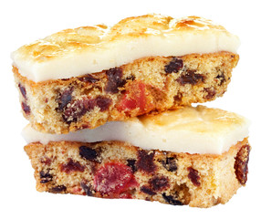 EASTER SIMNEL CAKE SLICES