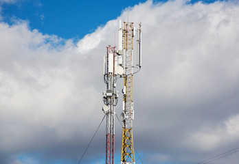Cellular telephone and radio communication towers