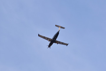 surcando el cielo