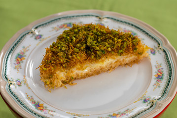 Turkish/Palestinian sweet dish Kunafa