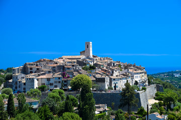 Fototapeta na wymiar A panorama of the hilltop village of St Paul de Vence in Provence, France