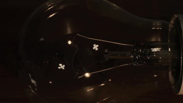 Flickering light bulb