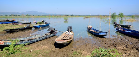 Fototapeta na wymiar Boats fishing in Lam Ta Khong dam, Pak Chong District, Nakhon Ratchasima Province ,Thailand