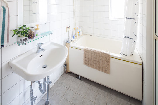 洗面所images Browse 10 991 Stock Photos Vectors And Video Adobe Stock