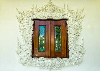 the window of white temple