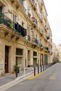 Panier Alley