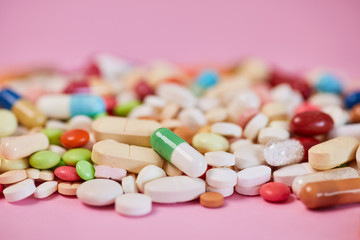 Pharmazie Arznei Konzept mit Medikamenten