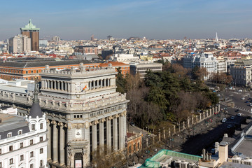 Obraz premium Amazing Panoramic view of city of Madrid from the roof of Circulo de Bellas Artes, Spain