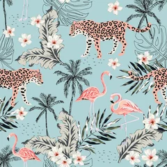 Behang Tropische print Tropische luipaarddieren, roze flamingovogels, plumeriabloemen, palmbladeren, bomen blauwe achtergrond. Vector naadloos patroon. Grafische illustratie. Zomer strand bloemmotief. Paradijs natuur