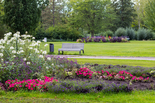 Kurgarten mit Blumen und Pflanzen in Bad Bevensen
