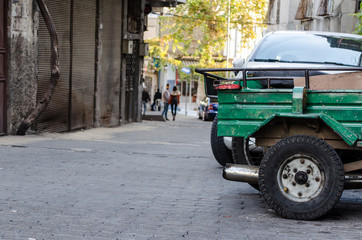 Fototapeta na wymiar sokak arası motor