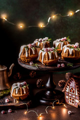 Mini Christmas Bundt Cakes
