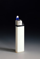 briquet allumé