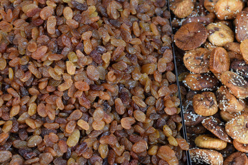 raisins dried fruit background