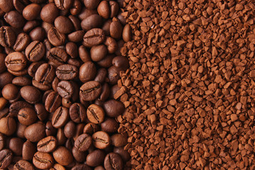  38/5000 rastvorimyy kofe i kofeynyye zerna. Fon instant coffee and coffee beans. Background
