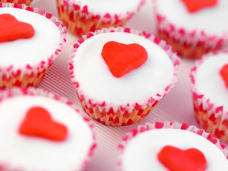 HEART CUP CAKES / FAIRY CAKES