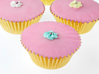 PASTEL COLOURED CUP CAKES / FAIRY CAKES
