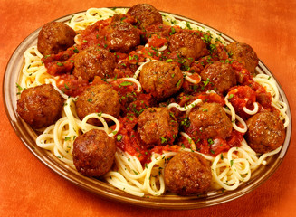 ITALIAN SPAGHETTI AND MEATBALLS