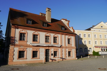 Fototapeta premium Barockfassade ehemaliges Franziskanerhaus Altötting