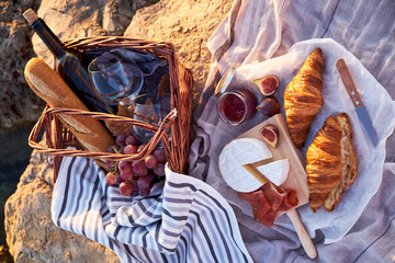 Romatic picnic on the beach