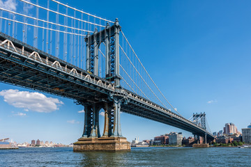 Fototapeta na wymiar The Manhattan Bridge Crossing Over Into New York City's Brooklyn