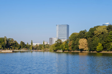 Fototapeta premium Landscape of Herastrau lake