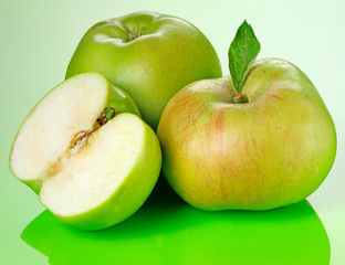 BRAMLEY COOKING APPLES