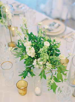 Place setting at a wedding reception
