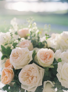 Closes up of roses at a wedding reception
