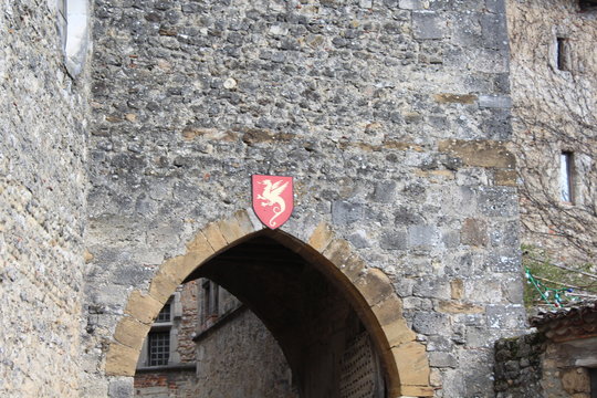 VILLAGE MEDIEVAL DE PEROUGES - AIN