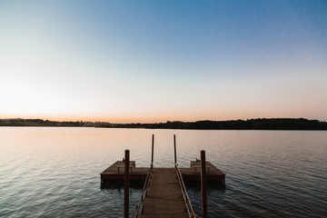 Obraz premium sunset on lake