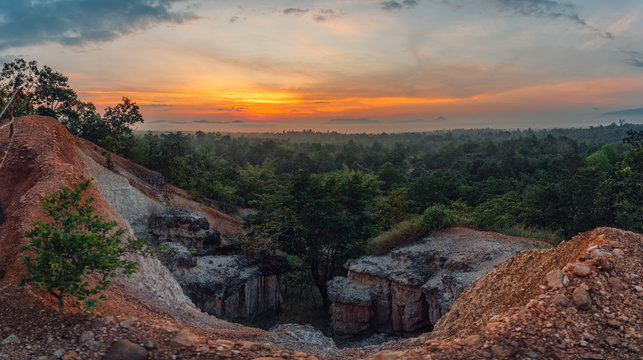 Mountain View, The mountain was eroded into a cliff. Location at Grand Canyon, Lampang, Thailand