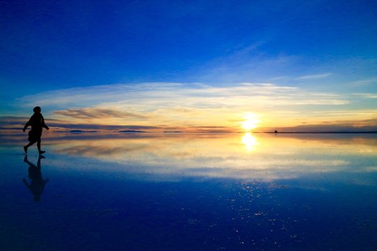 ウユニ塩湖、ボリビア、南米