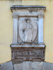 Statue of Libertas, Porta Santa Maria in Lucca, Tuscany, Italy