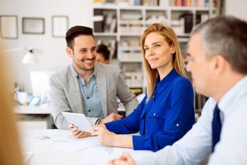 Fototapeta premium Group of business people working as team in office